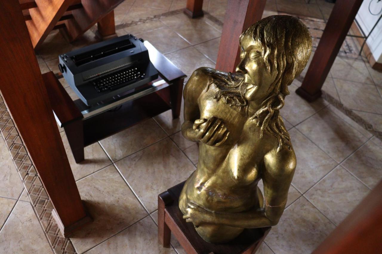 Woods Hostel ベロ・オリゾンテ エクステリア 写真